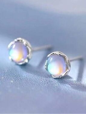925 Sterling Silver Moonstone Stud Earrings